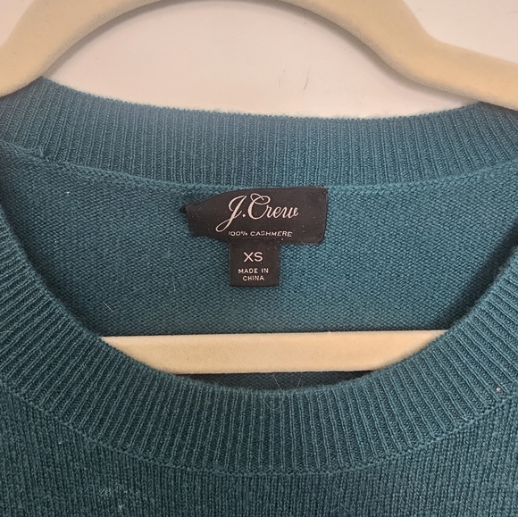J. Crew Green and Blue Crew Neck Sweater - Picture 4 of 5